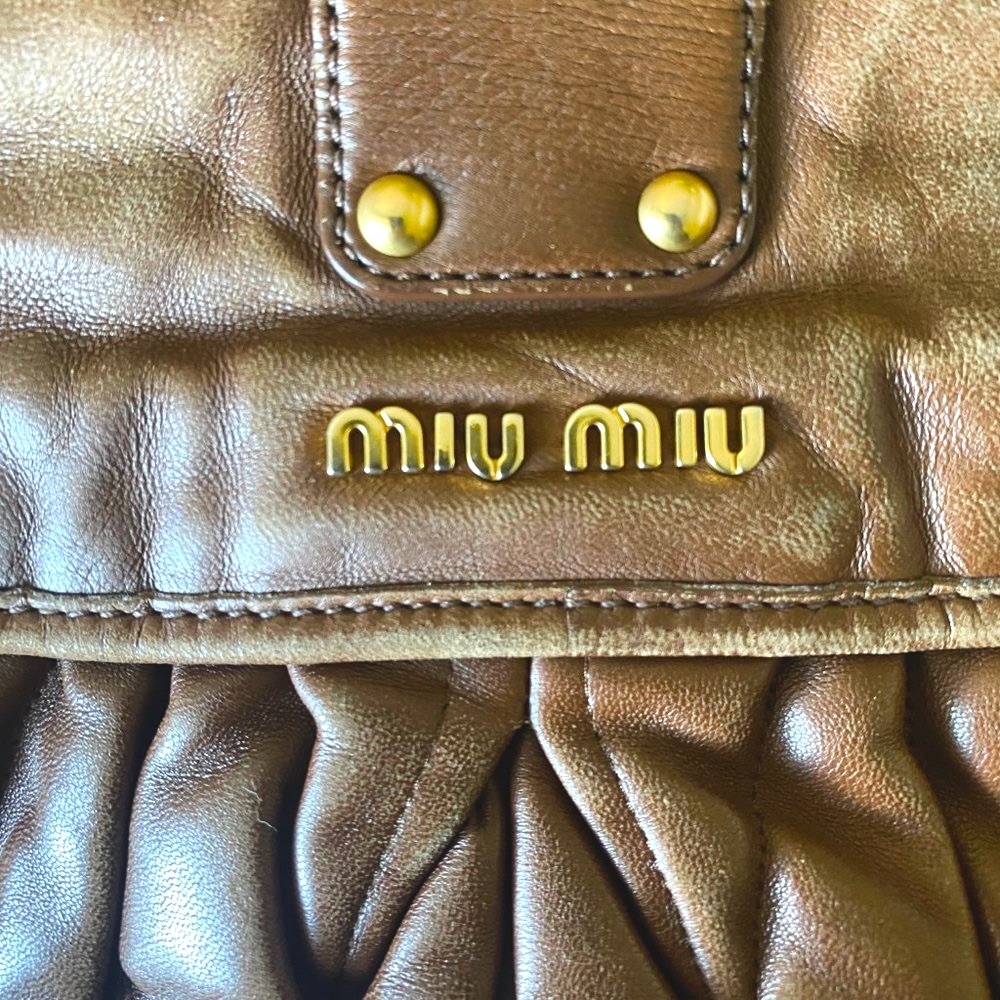 Miu Miu Brown Leather Pleated Hobo Bag - Picture 4 of 7